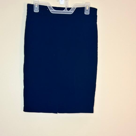 Maurices Black knee length skirt M - Picture 2 of 4